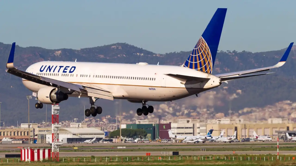 United Flight 1270 Emergency